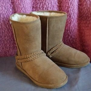 Bearpaw Adele